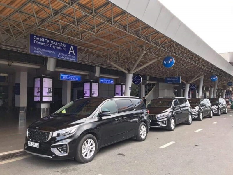Hướng Dẫn Đặt Xe Sân Bay Tân Sơn Nhất Online Dễ Dàng, Nhanh Chóng Với Thuexehuydat.com
