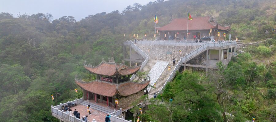 1702.tay yen tu 7